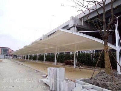 停车棚效果图新型停车棚西安膜结构福建膜结构停车棚厂家直销